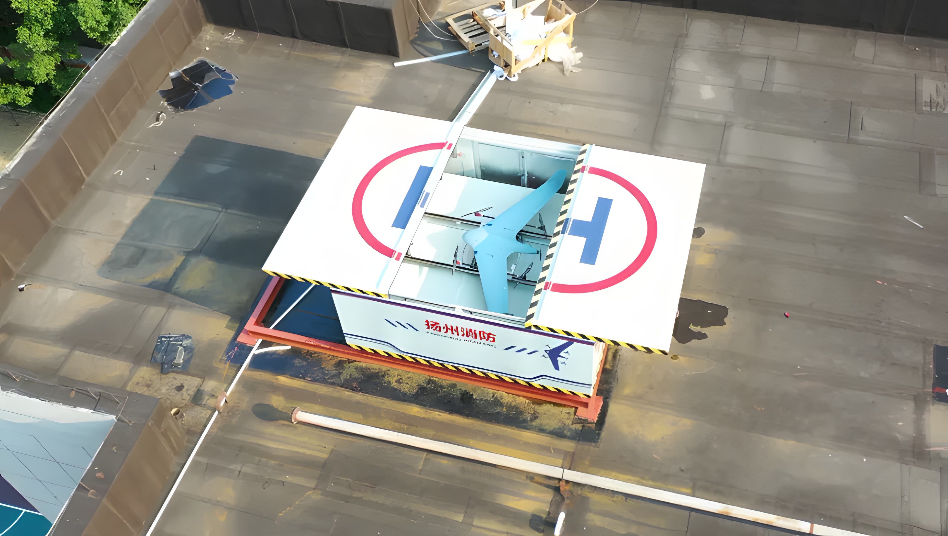 qy球友会(中国)智能消防无人机：现代消防救援的科技利器